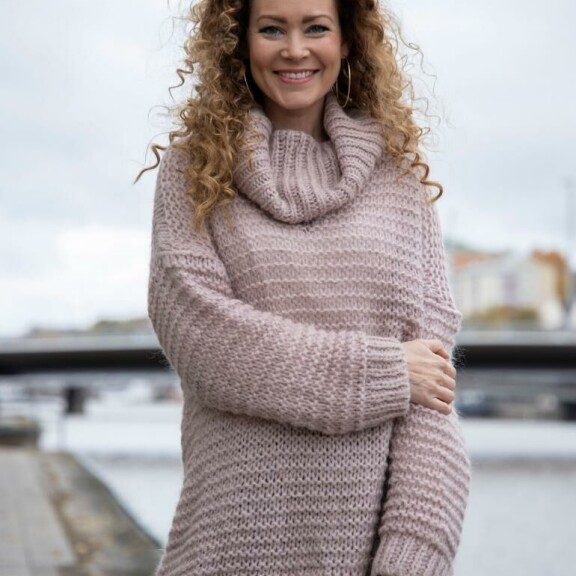 Jos aika riittäisi ja kutsu kävisi, Saija lähtisi mielellään mukaan Tanssii tähtien kanssa -ohjelmaan. Jos aika riittäisi ja kutsu kävisi, Saija lähtisi mielellään mukaan Tanssii tähtien kanssa-ohjelmaan.