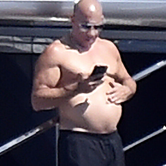 Mitä tapahtui Vin Dieselille? Toimintasankaria ei ole tunnistaa tuoreissa kuvissa! vin diesel