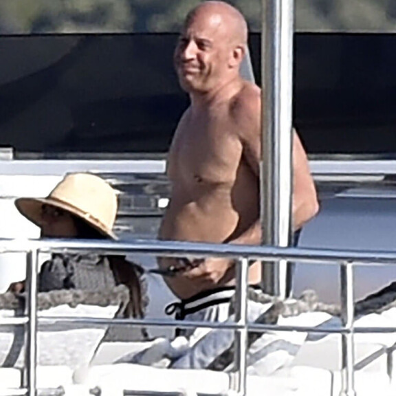 Mitä tapahtui Vin Dieselille? Toimintasankaria ei ole tunnistaa tuoreissa kuvissa! vin diesel