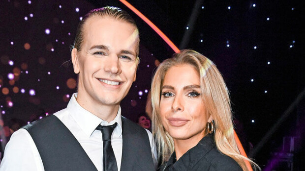 Vauvaylläri! Olli Herman julkaisi upean odotuskuvan kakkukaunotar-Tyttinsä kanssa: 'Kuva kertoo enemmän kuin tuhat sanaa' Olli Herman ja Tytti-rakas