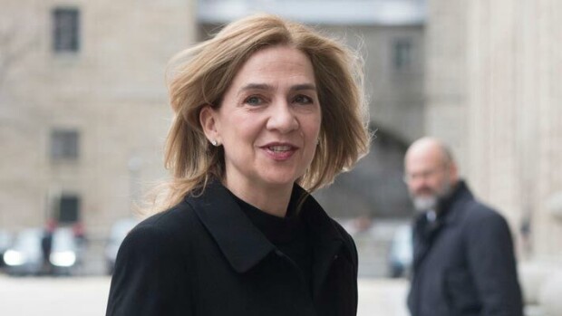 Shokkiero herätti paparazzit – Espanjan prinsessa Cristina pakeni kohua Cristina
