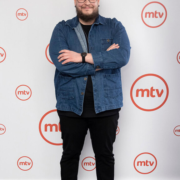 Mikko Penttilä aloittaa Putouksen ohjaajana. Mikko Penttilä