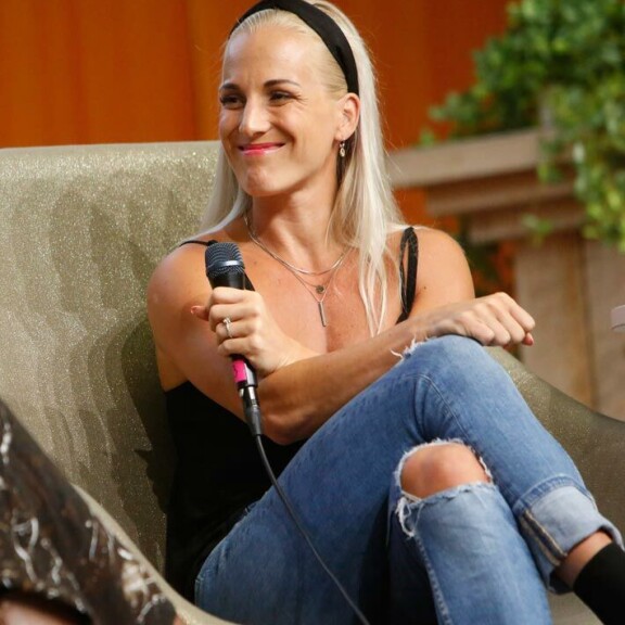 Nanna oli viime vuosikymmenen lopussa mukana myös lyhytikäiseksi jääneessä kahvilabisneksessä Keravalla. Nanna oli viime vuosikymmenen lopussa mukana myös lyhytikäiseksi jääneessä kahvilabisneksessä Keravalla.