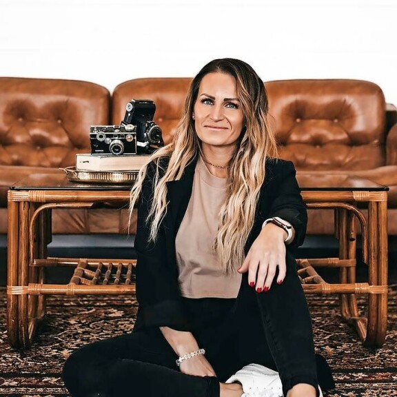 Helena Koivu, omaa sukua Kipper, haluaa erota NHL-miljoonääri-miehestään Mikko Koivusta. – Toivon kovin, että saisimme tämän kaiken päätökseen ja että välimme parantuisivat. Helena Koivu, omaa sukua Kipper, haluaa erota NHL-miljoonääri-miehestäänMikko Koivus-ta. – Toivon kovin, että saisimme tämän kaiken päätökseen ja että välimme parantuisivat.