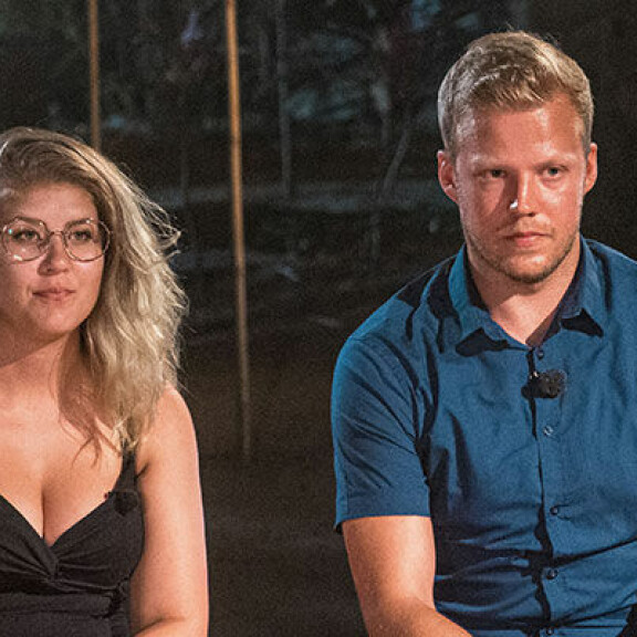 Eve ja Santeri legendaarisella, viimeisellä iltanuotiolla. Santeri ja Eve