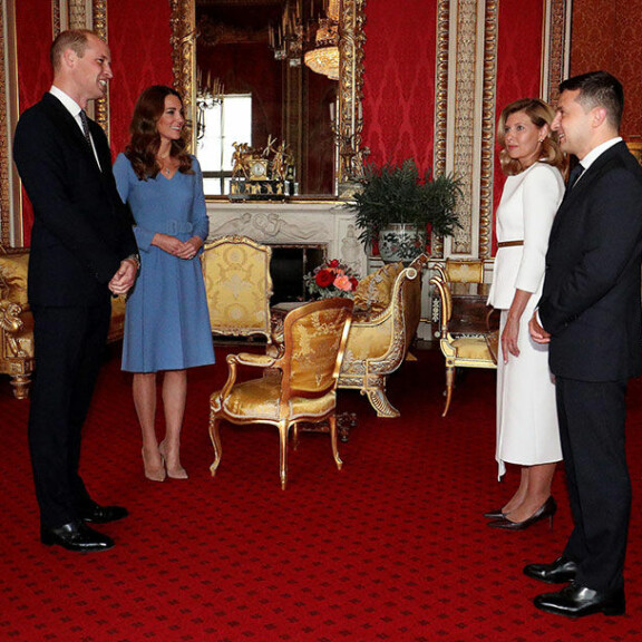 Norjan kuningaspari Harald ja Sonja keskeytti lomamatkansa - näin siniveriset reagoivat Ukrainan sotaan Cambridgen herttuapari William ja Catherine sekä Volodymyr ja Olena Zelenskyi