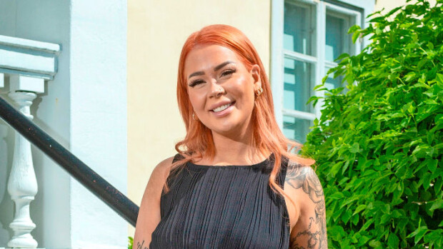 Jenna Mäkikyrö kertoo lemmestään torniolaismieheen - rakkauden sanat lausuttiin strippiklubilla! Jenna Mäkikyrö