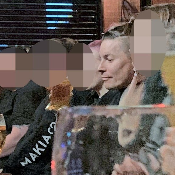 Huutoriita yökerhossa! Antti Tuisku tapahtumien polttopisteessä – kuvat Oulun yöstä! Antti Tuisku