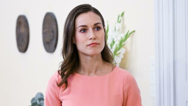 Sanna Marin lensi ilmavoimien koneella reittilennon sijaan - valtava hintalappu Sanna Marin