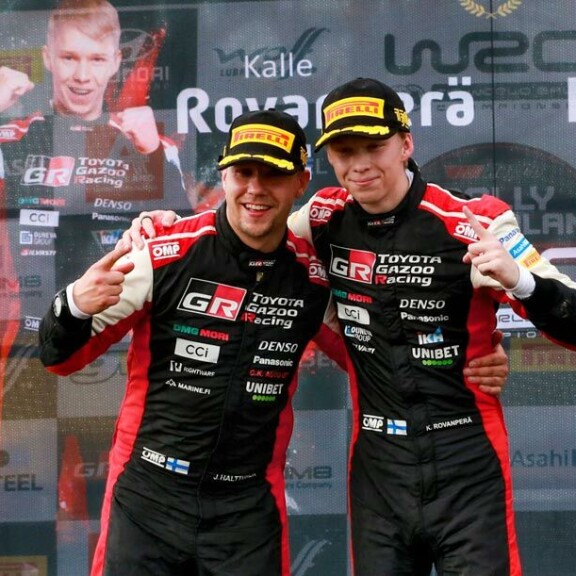 Kalle on historian nuorin rallin MM-voittaja. Hän täytti viime viikonloppuna 22 vuotta. Kalle on historian nuorin rallin MM-voittaja. Hän täytti viime viikonloppuna 22 vuotta.