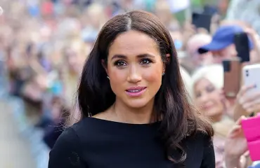 Meghan tilittää taas - asiantuntijoilta tiukka arvio herttuattaren haastattelusta: "Ilmiömäinen pr-temppu"