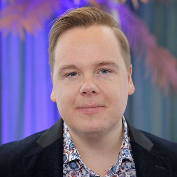 Viimeksi Antti Tuomas on naurattanut leffayleisöä jouluelokuvassa Kulkuset kulkuset. Antti Tuomas Heikkinen