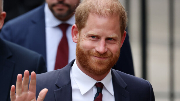 Mitä ihmettä? Prinssi Harry on käynyt keskusteluja sukunimensä vaihtamisesta
