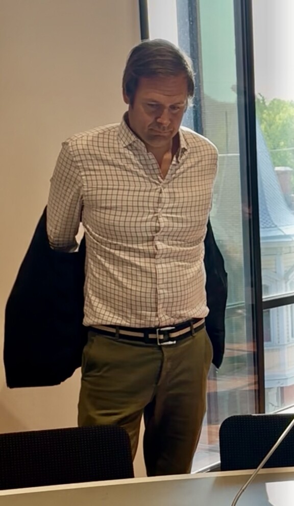 Sofian rinnalla oikeuteen saapui jutun toinen asianomistaja, Atte Ailio. Atte Ailio 04.06.2025