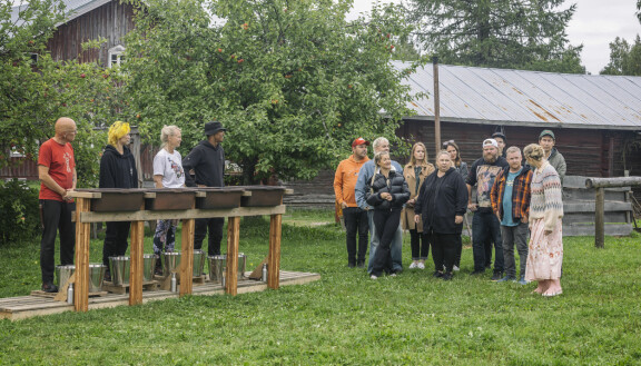 Toisen tehtävän koittaessa farmilaiset kokivat yllätyksen, kun jo pudonneet kilpailijat palasivat farmille.
