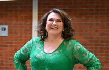 Minna Koskela julkaisi nuoruuskuvan - tunnistaisitko?