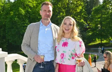 Tässä on Pippa Laukan Markku-rakas – kehuu estoitta vaimoaan: ”Suomen kaunein!”