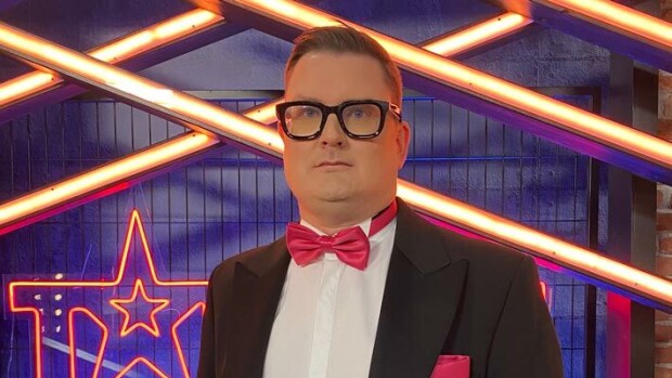 Espanjan Talentissa hurmannut nenähuilumies Mikko Rautiainen: Juhlin ohjelmassa raittiuttani Mikko Rautiainen