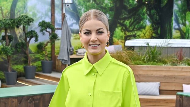 Janni Hussi avautuu Seiskalle kivuliaasta vaivastaan: ”Varmaan stressinlaukeamisreaktio” Janni Hussi