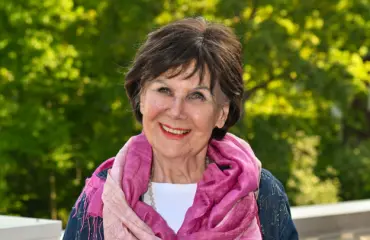 Uutislegenda Pirkko Arstila, 86, pamauttaa: "Metsästän miestä!"