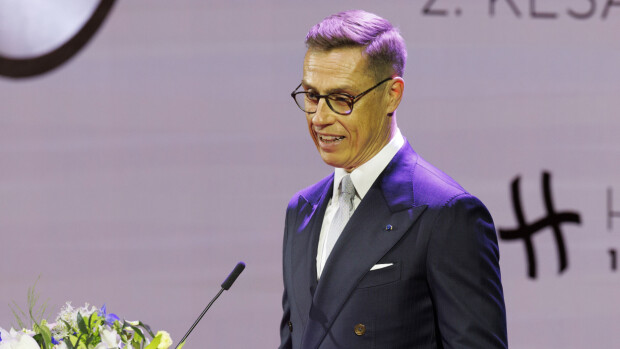 Alexander Stubb repäisi Japanissa!