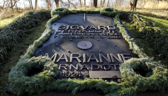 Tänään iltapäivällä siunattu Marianne saa lepopaikkansa tästä. Hauta on kuninkaallisella hautausmaalla Hagan linnan mailla, ja siellä lepää jo Mariannen puoliso Sigvard.