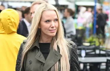 Piritta Hagman toi korisrakkaansa julkkisjuhliin – harvinainen yhteiskuva!