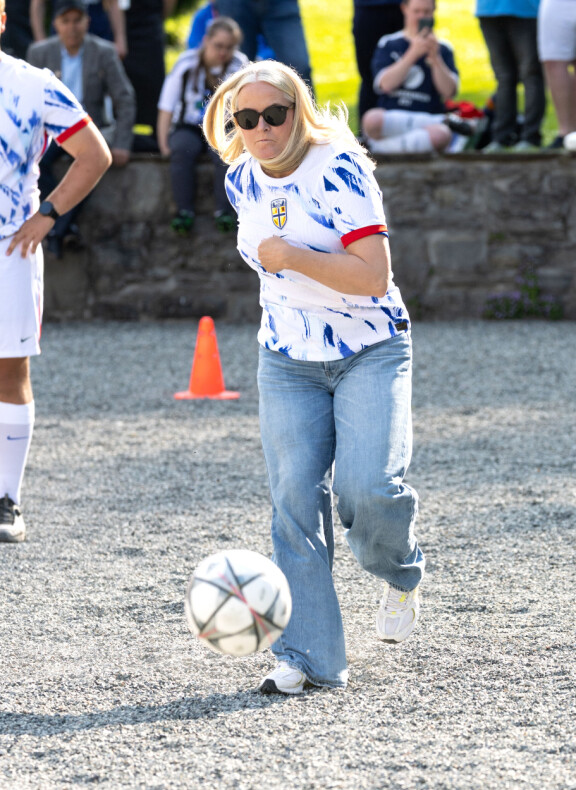 Kruununprinsessan ilme kertoo, että hän valmistautui toden teolla ottamaan pallon vastaan...