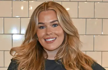 Kuvat julki! Sara Sieppi ökylomalla rikkaiden paratiisissa