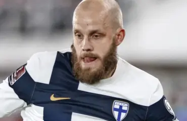 Teemu Pukki yllätti Helsingin yössä – salakuva!