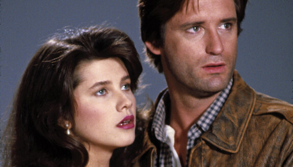 Daphne Zuniga ja Bill Pullman ovat mukana myös jatko-osassa.
