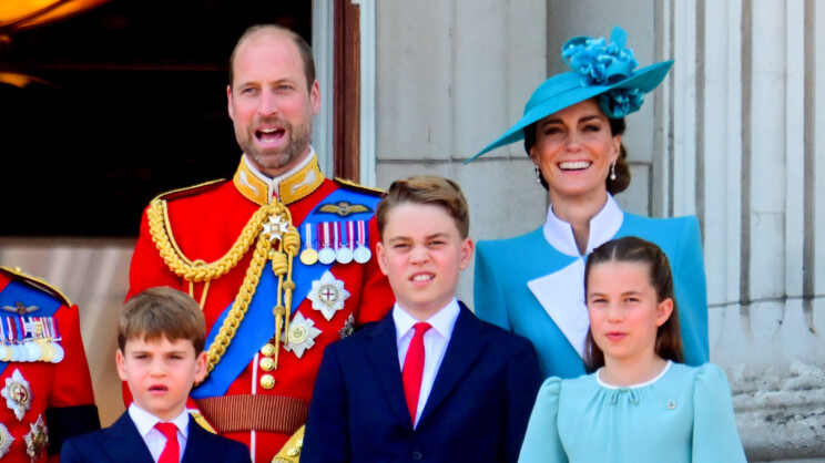 Kuninkaallinen tyylikaksikko! Prinsessa Catherine ja prinsessa Charlotte edustivat paraatissa