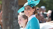 Prinsessa Charlotte kävi äitinsä vaatekaapilla – herttainen yksityiskohta!
