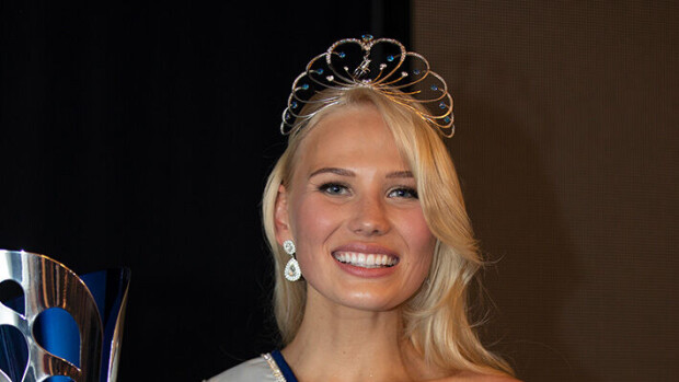 Miss Suomi Petra Hämäläinen sai törkykommentin: 'Ihonvärisi takia...' miss suomi Petra hämäläinen