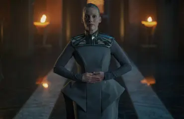 Viikon suoratoistotärpit: Laura Birn loistaa scifisarjan robottina