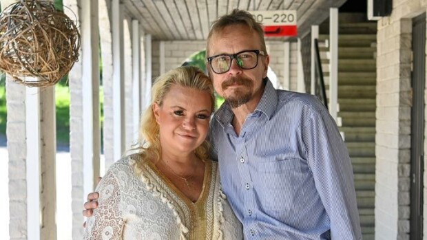 Veijo Lallille tuomio Johanna Tukiaisen pahoinpitelystä Johanna Tukiainen ja Veijo Lalli