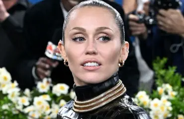 Fanit raivostuivat Miley Cyrusin käytöksestä