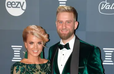 Janni Hussi ja Joel Harkimo: Shokkiero!