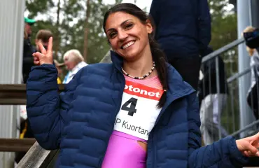 Nooralotta Neziristä rohkeita kuvia – totuus kuumien somepostausten taustalta paljastui