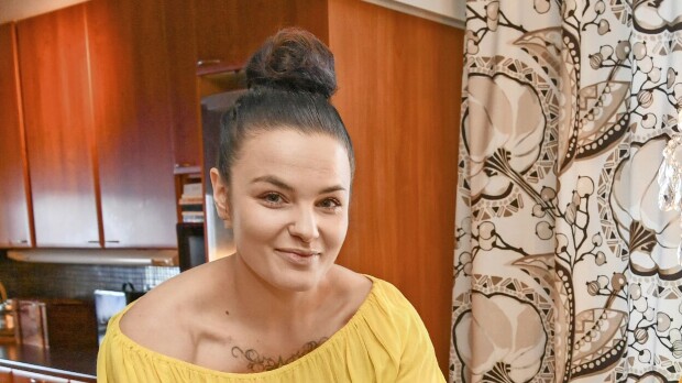 Amin Asikaisen Nadia-rakkaan rantapäivä sai painajaismaisen käänteen