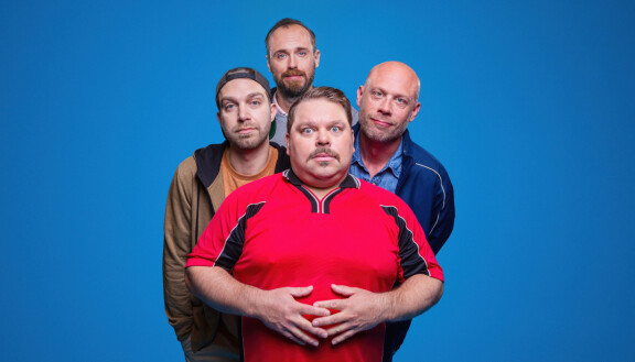 Katsojat tutustuivat Mikaan sarjan neljännellä kaudella. Kuvassa Pete (Jarkko Niemi), Tuomas (Tommi Rantamaki), Mika (Mikko Toyssy) ja Matti (Iikka Forss).
