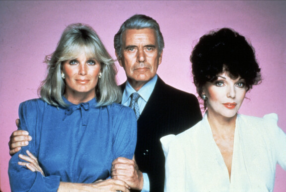 Linda Evansin näyttelemä Krystle, John Forsythen Blake ja Joan Collinsin Alexis olivat upporikkaiden öljysukujen vaiheista kertoneen Dynastian keskeiset henkilöt.
