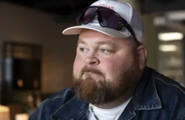 Akseli Herlevi näyttäytyi verisenä – poliisit paikalle