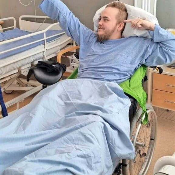 Markus haluaa selviytymistarinansa avulla rohkaista muitakin kuntoutuksessa olevia jaksamaan. Markus haluaa selviytymistarinansa avulla rohkaista muitakin kuntoutuksessa olevia jaksamaan.