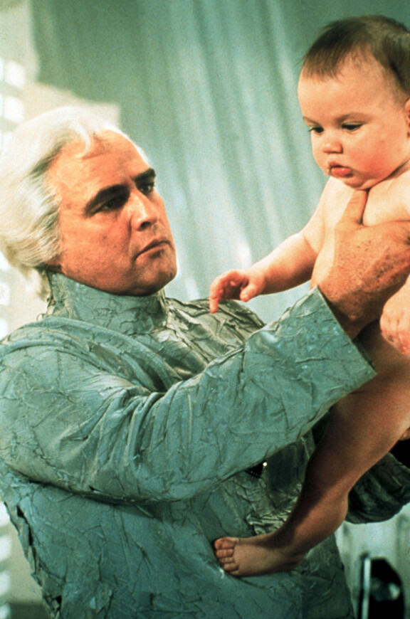 Marlon Brando elokuvassa Superman.