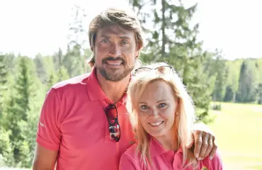 Selänteet viettävät hääpäivää – nostalginen rakkausvideo