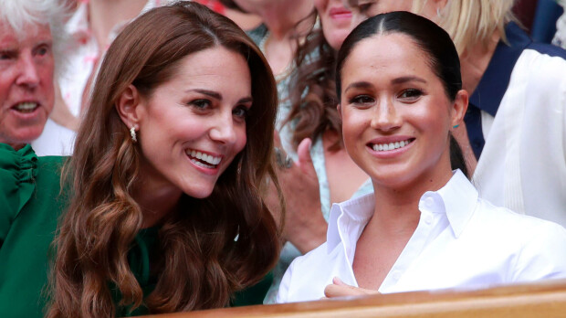 Prinsessa Catherinelta uskomaton kädenojennus Meghanille