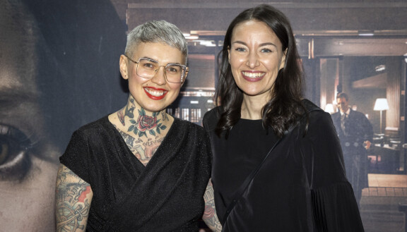 Jasmin Hamid ja Natalia Salmela vetivät pitkään supersuosittua Mamma Betalar -podcastia, joka 'paneutui ruuhkavuosien pyhään kolminaisuuteen: työhön, perheeseen ja rahaan'.