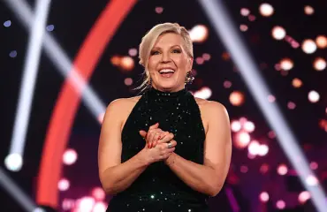 Karvaraivo iski! Vappu Pimiää ärsyttää mysteerimies-Teemun tapa: "Tekeekö kenenkään muun puoliso tällaista?"