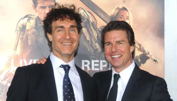 Ohjaaja Doug Liman ja Tom Cruise.
